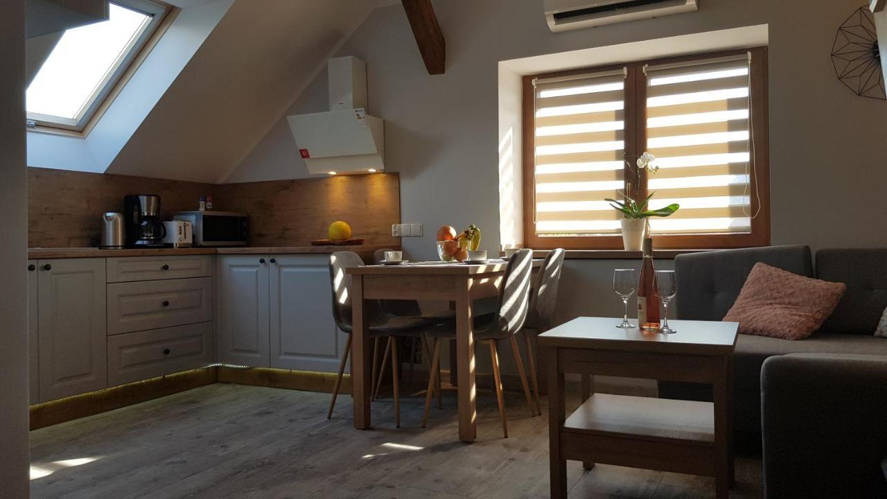 Apartament Komarno III يلينيا غورا المظهر الخارجي الصورة